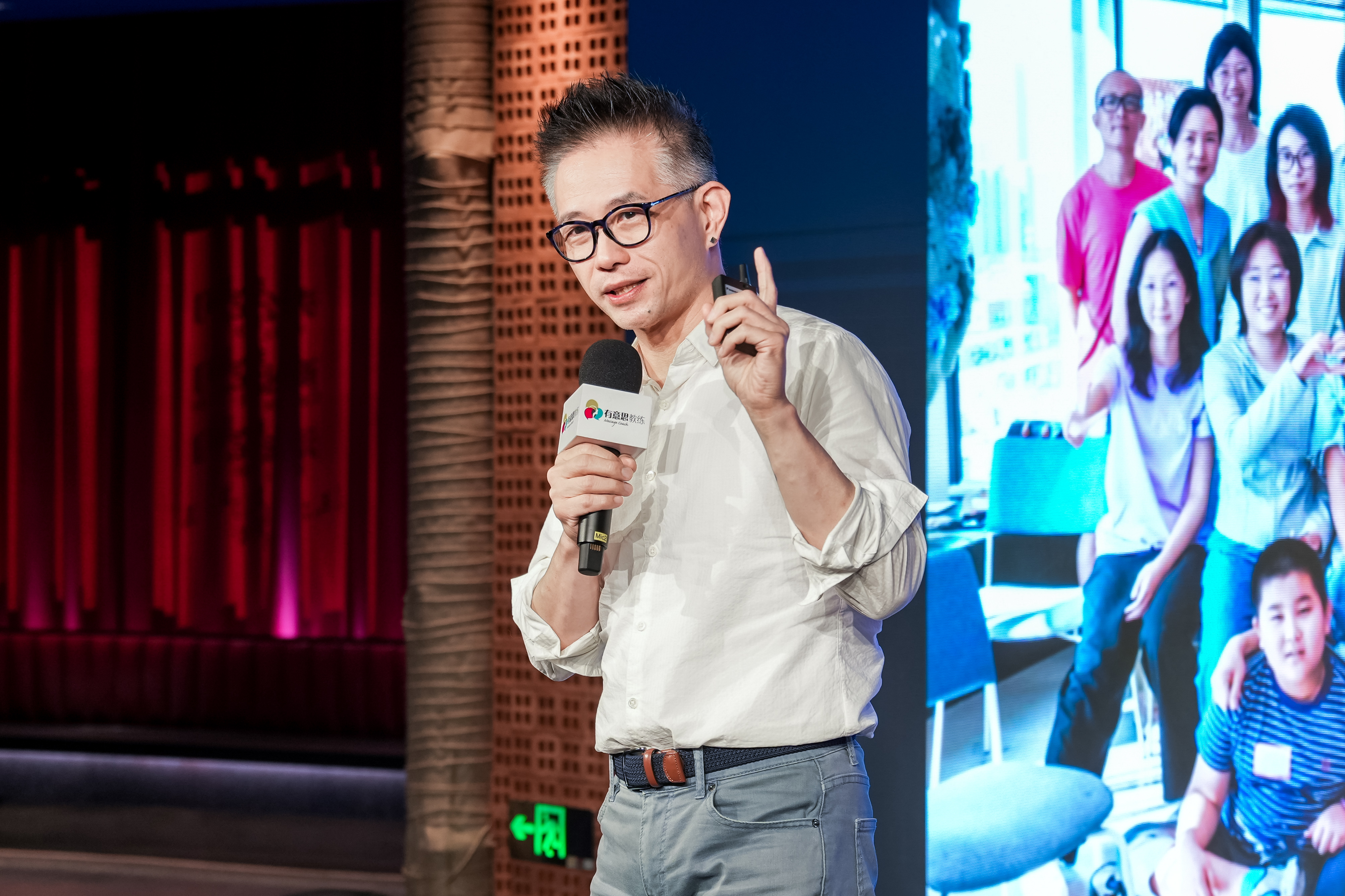 Hubert 胡博特